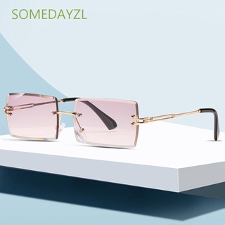 ภาพหน้าปกสินค้าSomedayzl แว่นตากันแดดแฟชั่นไร้กรอบเลนส์ไล่โทนสีป้องกันรังสียูวีหลากสี ที่เกี่ยวข้อง