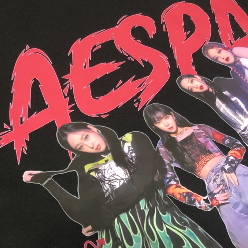 เสื้อยืด-ลาย-aespa-all-member-เวอร์ชั่นสีชมพู-ชุด-aespa-โดย-sayzco