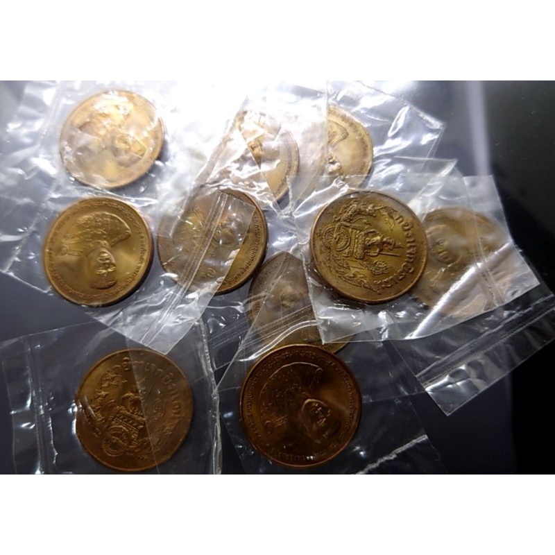 เหรียญ-ที่ระลึก-พิธีสร้างอนุสาวรีย์-ณ-แหลมสนอ่อน-จ-สงขลา-เนื้อทองแดง-พระบรมรูป-กรมหลวงชุมพร-พร้อมซองเดิม-ปี-2536-หายาก