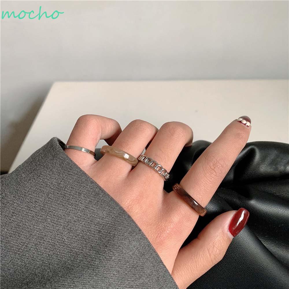 ภาพหน้าปกสินค้าMocho ชุดแหวนอะคริลิก โลหะ สไตล์เกาหลี 4 ชิ้น สําหรับผู้หญิง