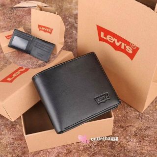Levi’s  short wallet
