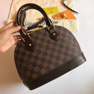 กระเป๋าถือ/สะพายข้าง​ Louis​ Vuitton​