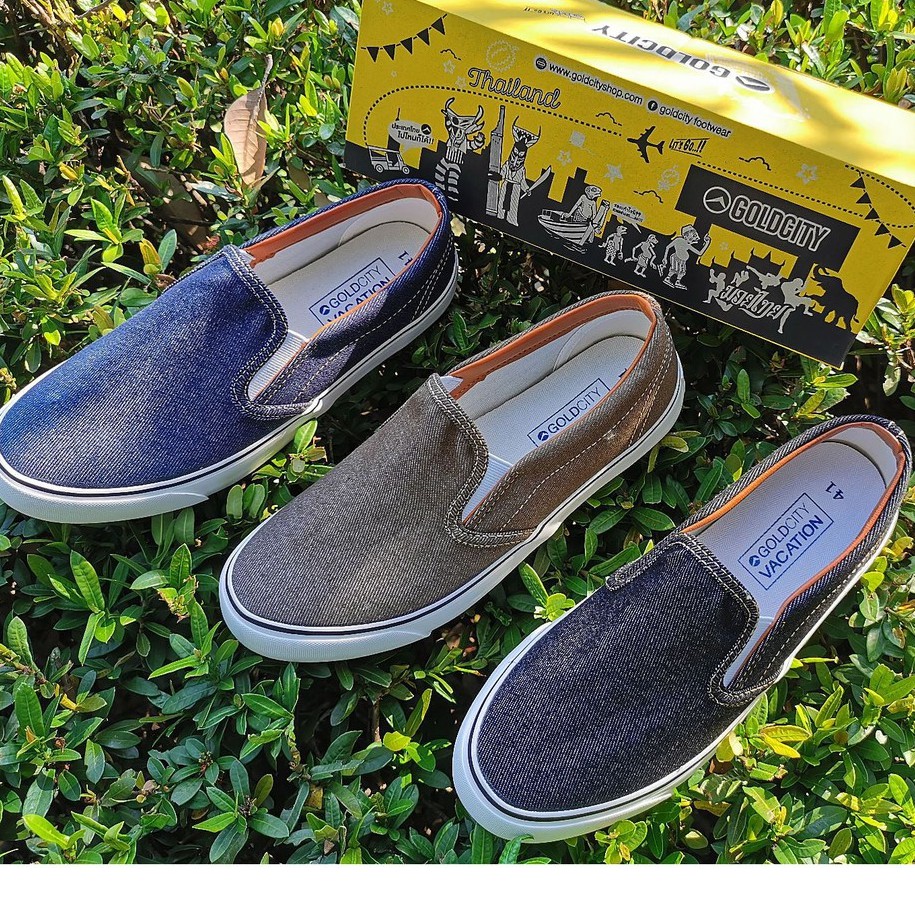 ภาพหน้าปกสินค้าGoldCity รองเท้าผ้าใบแบบสวมผ้ายีนส์ พื้นหนา ใส่ทน มี 3 สีน้ำเงิน-ดำ-เบจ Size 37-45