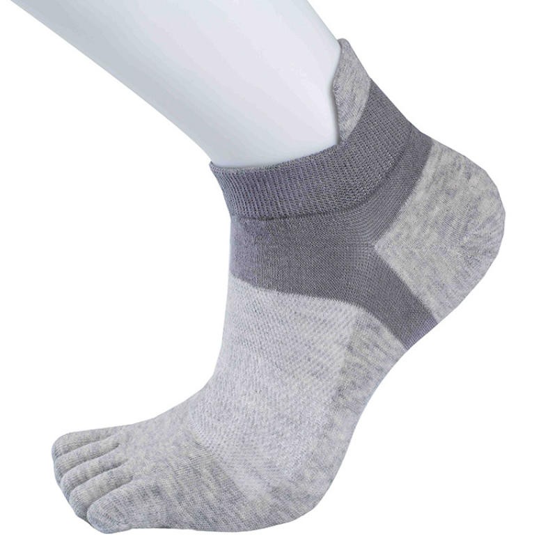 ถุงเท้ากีฬาข้อสั้น-รุ่น5นิ้ว-ขนาดเท้า38-45-ถุงเท้าวิ่ง-ถุงเท้าแยกนิ้ว-ลดการเสียดสีจากการออกกำลังกาย-เนื้อผ้าโพลีเอสเตอ