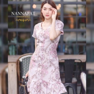 Dress งานสุดคลาสสิค เป็นงานปักทั้งชุดนะค่ะ ผ้าหนา ผ้าดีจริงๆค่ะ ป้าย :: NANNAPAT