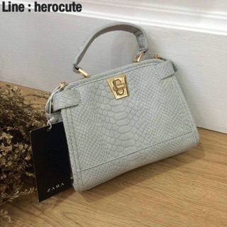 Zara mini city bag with double closure ส่งฟรีEMS