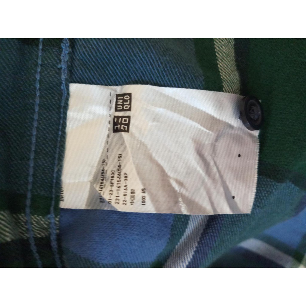 uniqlo-เสื้อเชิ๊ตชาย-ลายสก๊อต-แต่งแนวคันทรีหรือสตรีทสุดเท่ห์-ใส่ได้ตลอดกาล