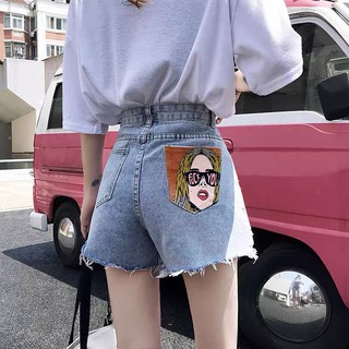 1LDK 🌈 พร้อมส่ง🌈 กางเกงยีนส์แฟชั่น กางเกงผู้หญิง ขาสั้นกับกระเป๋าหลัง เท่ๆ (170)