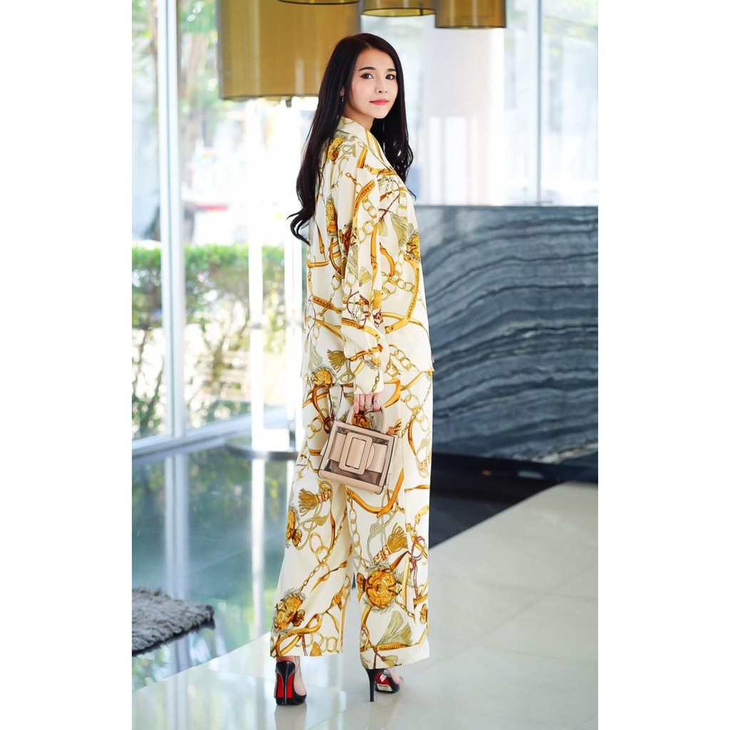 t12-ชุดเซ็ตสาวอวบ-เสื้อ-กางเกง-ผ้าไหมอิตาลี่พิมพ์ลาย-เสื้อคอปก-กระดุมหน้า-กางเกงขายาว-มีกระเป๋า