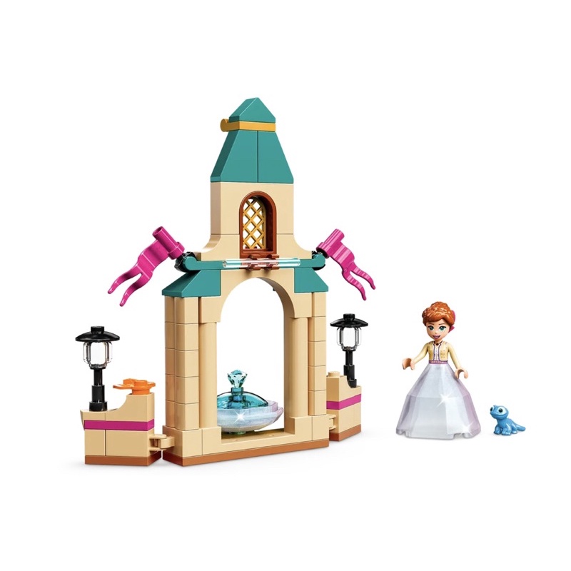 lego-disney-43198-anna-s-castle-courtyard