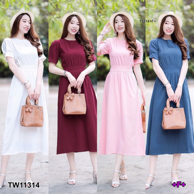 dress-ชุดเดรสยาว-ดีเทลเปิดหลัง-มีโบว์ผูกคอด้านหลัง-kp11314