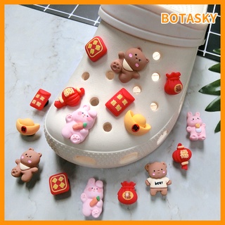 ภาพหน้าปกสินค้าCrocs Jibbitz Bear Collection Crocs สําหรับตกแต่งรองเท้า DIY ที่เกี่ยวข้อง