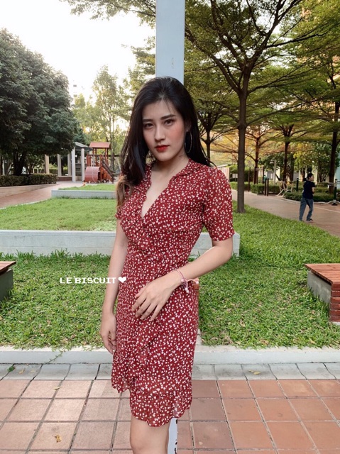 ชุดมินิเดรสลายดอกกุหลาบจิ๋ว
