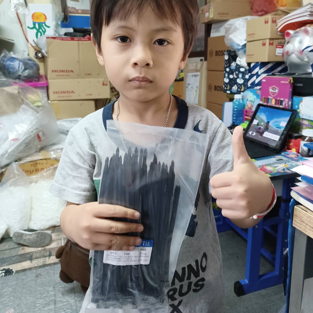 เคเบิ้ลไทร์สีดำ-ขนาด-8-นิ้ว-แพ็คละ-100-เส้น