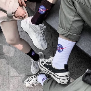 🌈Mr.D ถุงเท้าแฟชั่น NASA มี 2 สี ขาว/ดำ ขนาด Free Size🖤