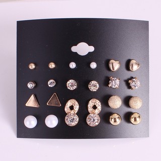 ภาพหน้าปกสินค้าSimple Square Heart Zircon Diamond Stud Earrings 12 Pairs ที่เกี่ยวข้อง