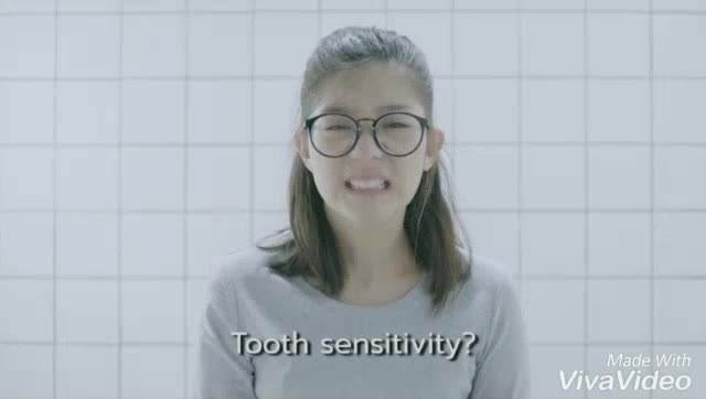 ยาสีฟัน-doctor-v-85-g-พัฒนาสูตรขึ้นโดยทันตแพทย์-ด็อกเตอร์-วี-4d-whitening-system-ยาสีฟันสมุนไพร-12-ชนิด
