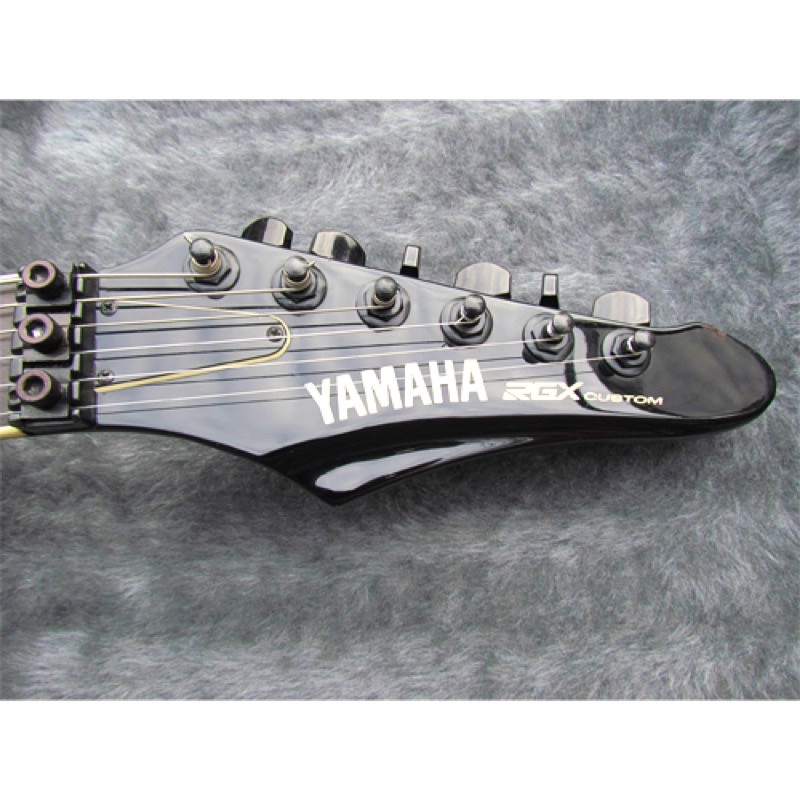 โลโก้หัวกีต้าร์-yamaha-rgx112-silver-metallic