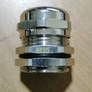 เคเบิ้นแกรนทองเหลืองชุปนิคเกิ้ล (Nickel Brass Cable Gland) เกลียว M25x1.5 ระดับกันฝุ่นกันน้ำ IP68