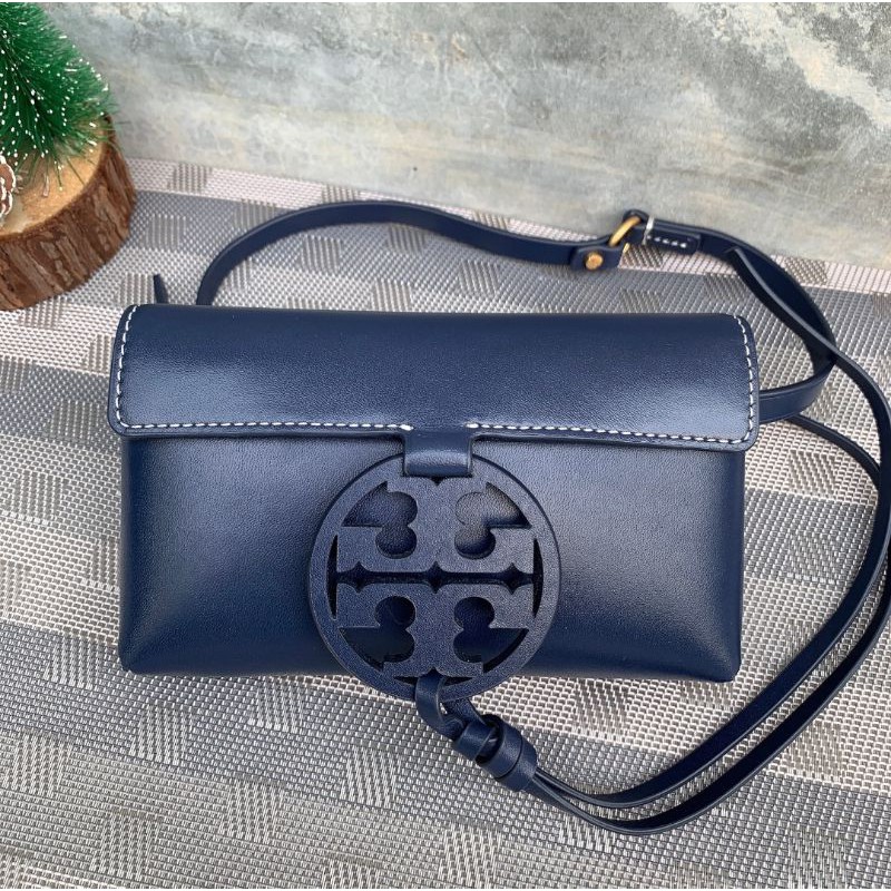 สด-ผ่อน-คาดอก-คาดเอว-สีน้ำเงิน-49517-toryburch-miller-belt-bag-shop