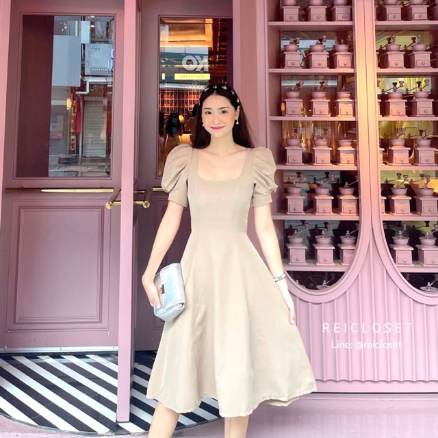 ชุดเดรสผ้าทอลายแพรวากาฬสินธุ์ แต่งโบว์ไหล่ เนื้อผ้าหนักทิ้งตัว สีขาวงาช้าง ไซส์ S-2XL มุมมองที่ 5