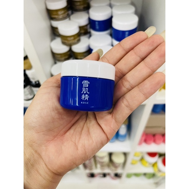 kose-sekkisei-cleansing-cream-19ml