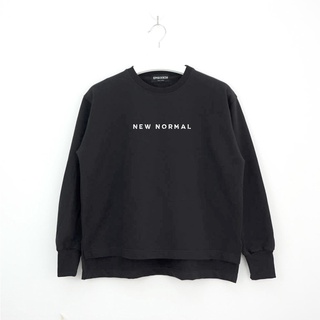 เสื้อยืดแขนยาวสีดำ ลายสกรีน New Normal ขนาด free size