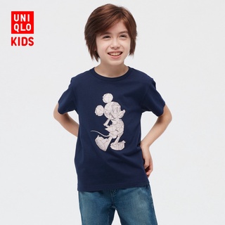 ใหม่ Uniqlo UT เสื้อยืดแขนสั้น ลายมิกกี้เมาส์ สําหรับเด็กผู้ชาย และเด็กผู้หญิง 448652