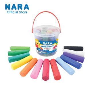 ภาพหน้าปกสินค้า*สีใหม่* ! NARA Modelling Clay ดินน้ำมันไร้สารพิษ 13 สี (ขนาด 1,500 กรัม เเละ 1,240 กรัม) ชุดถัง *เลือกขนาดและสี* ที่เกี่ยวข้อง
