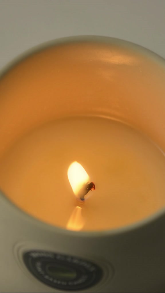divana-aromatic-candle-phenomenon-collection-350g-เทียนหอมอโรมา-เทียนหอมดีวานา-ของขวัญ-เครื่องหอมภายในบ้าน