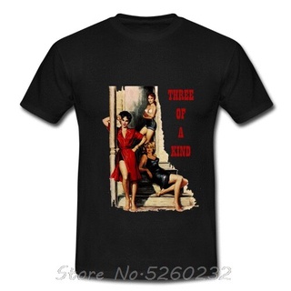 T-shirt  ปกหนังสือ 60s พิมพ์ลาย Pulp Fiction Three Of A Kind คุณภาพสูง สีดํา สไตล์วินเทจ สําหรับผู้ชายS-5XL