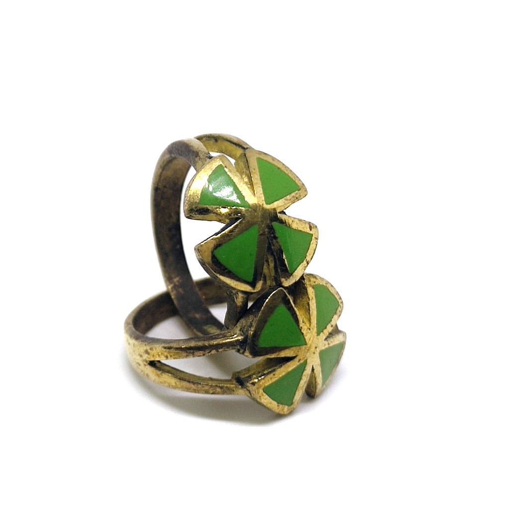 แหวนทองเหลืองแท้-รูปดอกโคลฟเวอร์-clover-แหวนแฟชั่น-หรือแหวนผู้หญิง-สไตลวินเทจ-งานไม่ลอกไม่ดำ
