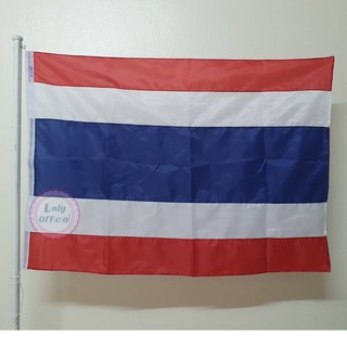 ภาพขนาดย่อของภาพหน้าปกสินค้าธงชาติไทย ธงไตรรงค์ เฉพาะผืนใหญ่ สีสด พร้อมส่ง ราคาโรงงาน จากร้าน meenamawat บน Shopee