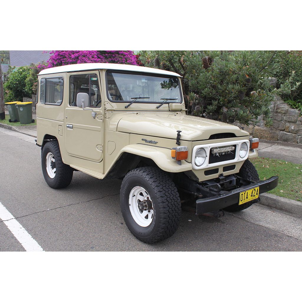 ยางกระจกหลัง-แบบ-2-บาน-สีดำ-rear-toyota-land-cruiser-fj40-42-43-bj40-42-hj45-amb-ปี