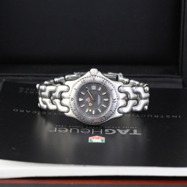 used-tag-heuer-fishbone-professional-stanless-steel-quartz-dial-gray