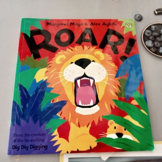 หนังสือปกอ่อน Roar! มือสอง