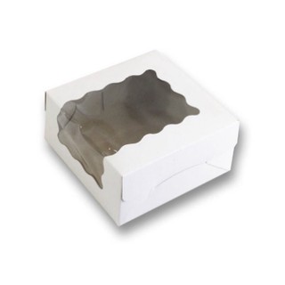 กล่องเค้กครึ่งปอนด์ เจาะหน้าข้าง (50 ใบ/แพ็ค)_INH107