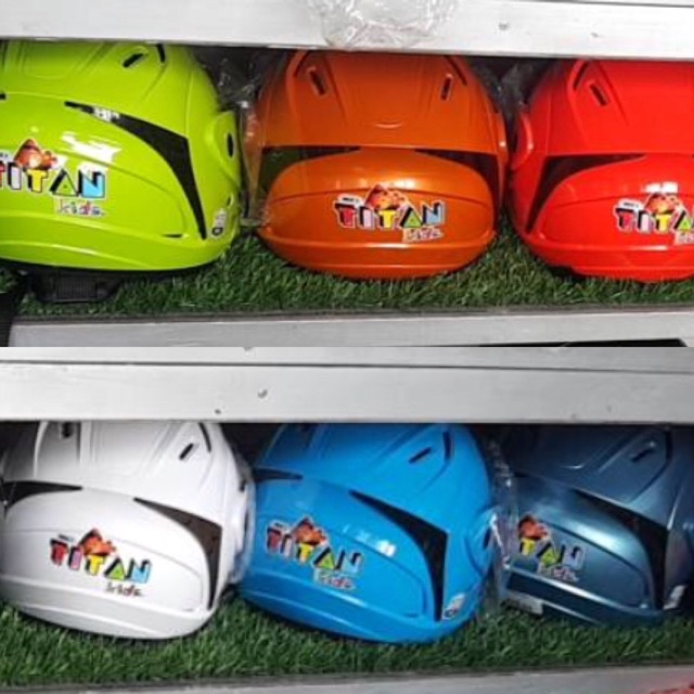 ภาพสินค้าหมวกกันน็อคเด็กIndex titan kids มีหลายสี จากร้าน patapis บน Shopee ภาพที่ 5