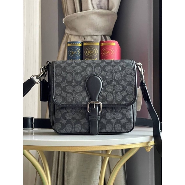 coach-frankie-crossbody-in-signature-canvas