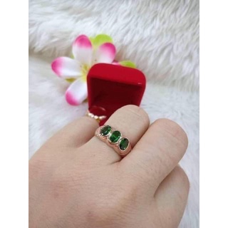 แหวนข้อมะขามพลอยสีเขียว