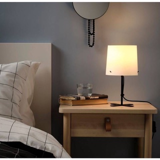 IKEA BARLAST โคมไฟตั้งโต๊ะ/โคมหัวเตียง แบบมินิมอล ความสูง 31 ซม.