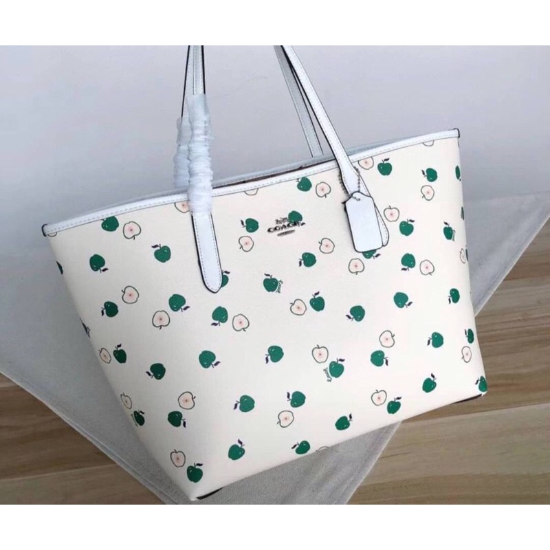 coach-city-tote-with-apple-print