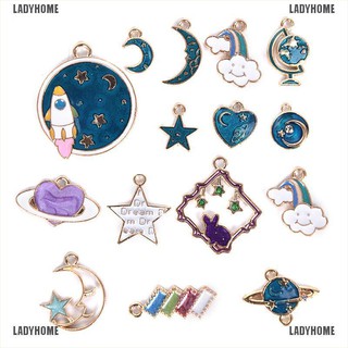 ภาพหน้าปกสินค้า【Ladyhome】จี้รูปดาว ดวงจันทร์ คละแบบ สําหรับทําเครื่องประดับ DIY 15 ชิ้น ซึ่งคุณอาจชอบสินค้านี้