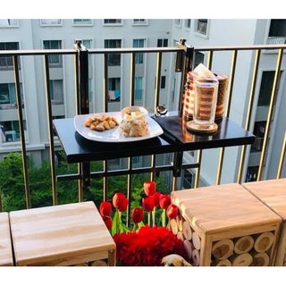 ภาพขนาดย่อของสินค้าโต๊ะแขวนระเบียงพับได้ บาร์แขวนระเบียงเอนกประสงค์ Balcony table รุ่นอะลูมิเนียม