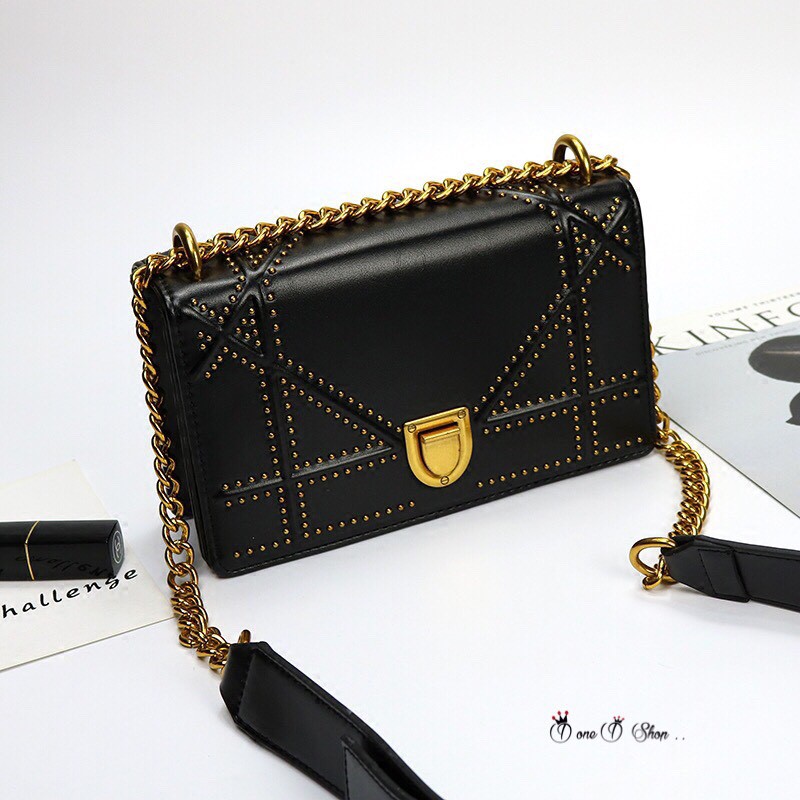 เช็คก่อนสั่ง-กระเป๋า-dior-diorama-bag-in-black-studded-lambskin