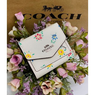 กระเป๋าสตางค์ใบสั้นCoach Small Wallet