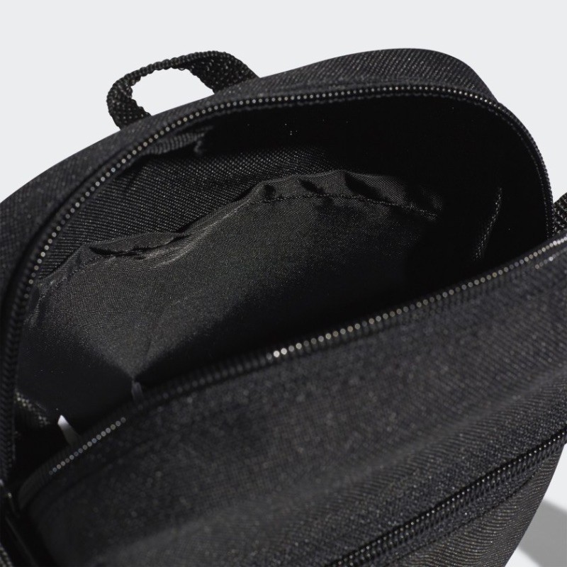 แท้-กระเป๋า-adidas-กระเป๋าออร์แกไนเซอร์-linear-core-dt4822-black