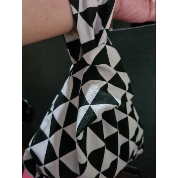 ถุงผ้าคอตตอน-กระป๋าผ้าคอตตอน-คล้องข้อมือ