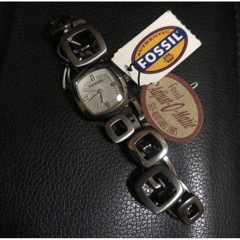 นาฬิกาข้อมือ-fossil-es-1918-ของแท้-ของใหม่