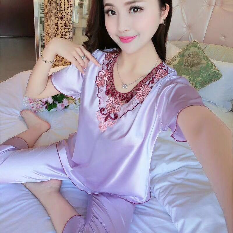 ชุดนอนแฟชั่นเกาหลี-women-ผ้าซาตินเสื้อแขนสั้น-กางเกงขายาว